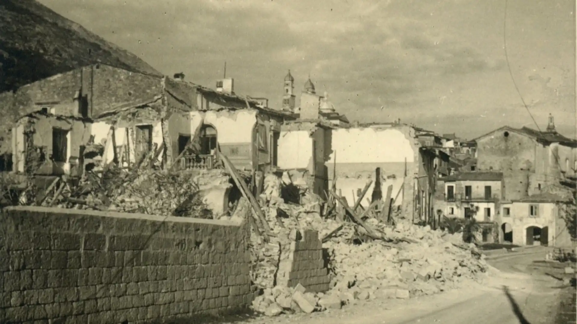 Venafro: domenica 15 ottobre cerimonia in ricordo delle vittime civili dei bombardamenti dell’ottobre 1943.